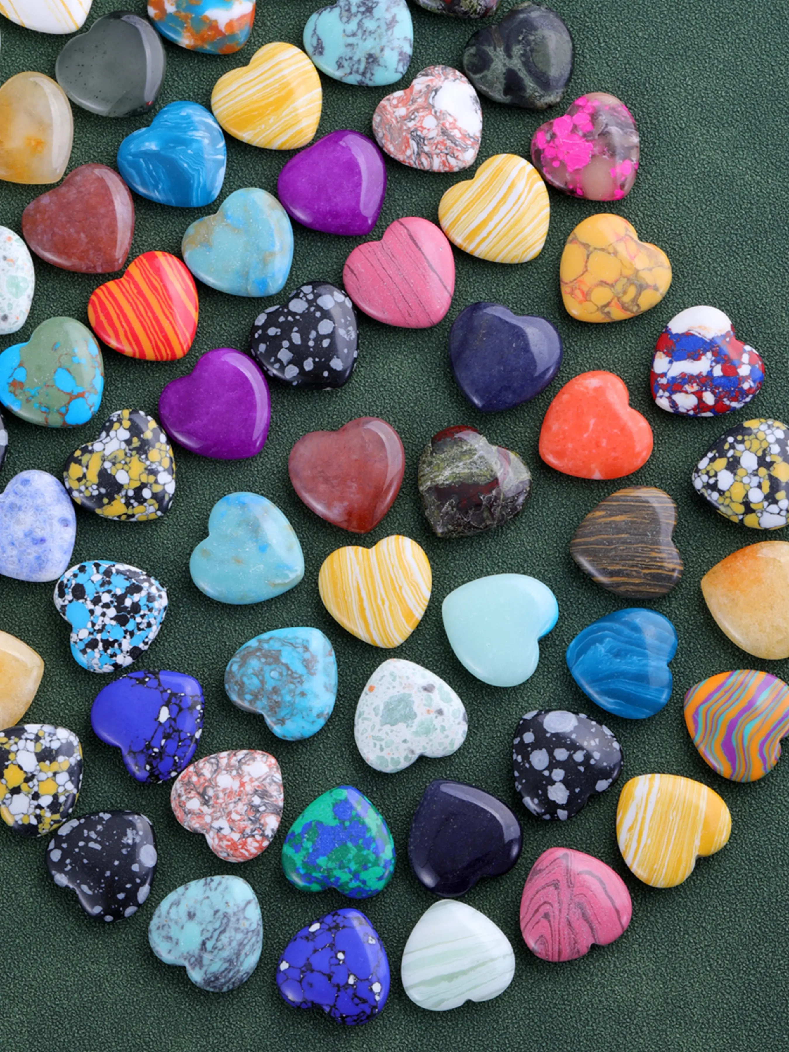 30pcs Heart Shape Crystal and Turquoise Mix Craft Kit, Beads and Accessories, DIY Jewelry Making Accessories, Christmas Gift for Friends and Family, Yoga Meditation, Love Guardian Stone, Decorations