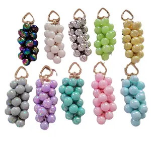 New Creative Grape Beaded Pendant Acrylic Crystal Simulated Fruit Love Spring Ring Keychain Pendant