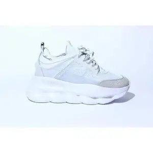 Spring and autumn 2026 new arrivals Retro thick-soled, height-enhancing dad shoes, available in black and white with a clash of colors, featuring mesh uppers, decorative beads, adjustable laces, breathable cushioning, casual style, versatil