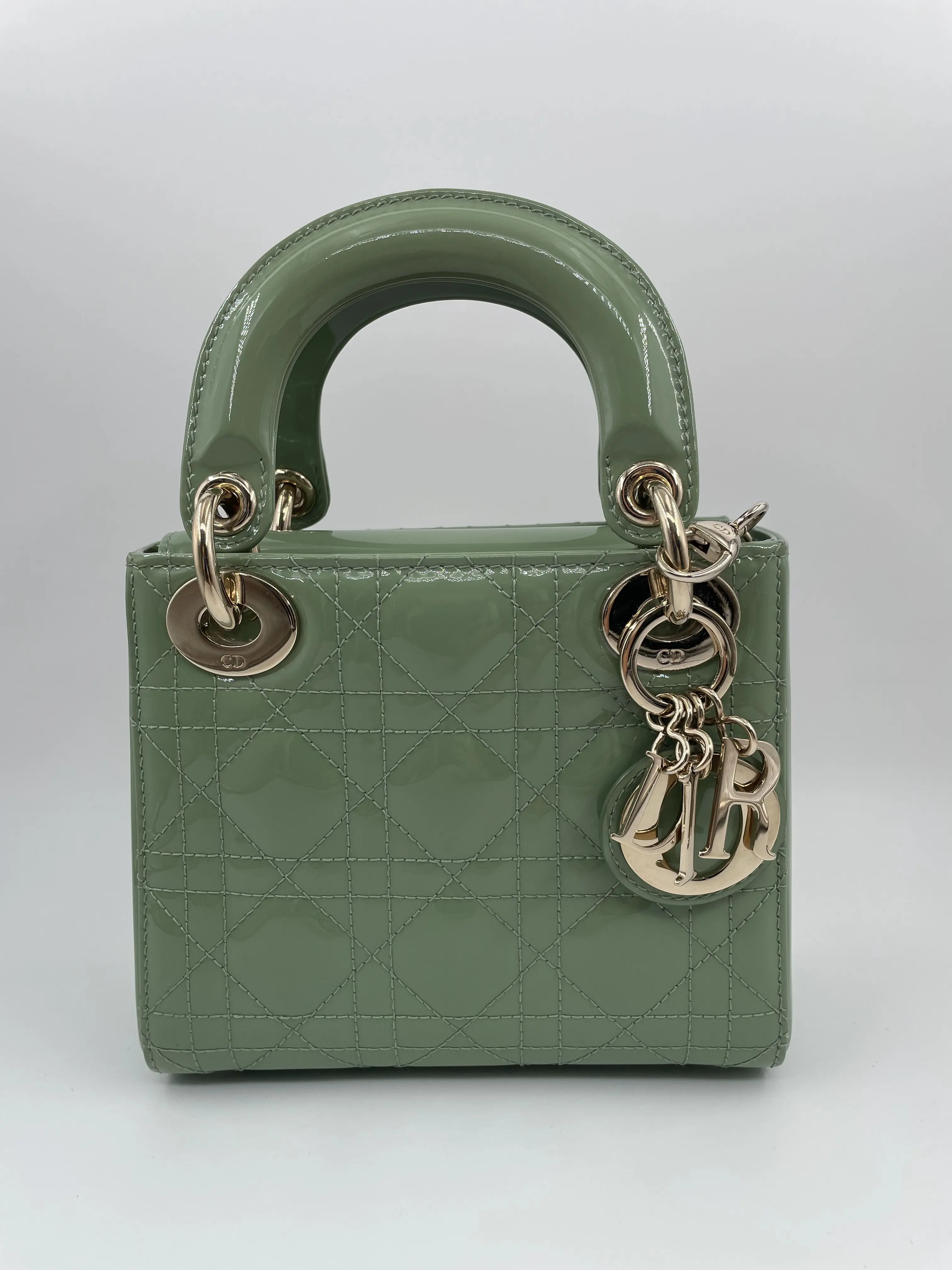 Pre-owned Dior LEATHER Shoulder Bags CHANEL MINI PATENT GREEN SHOULDER BAG