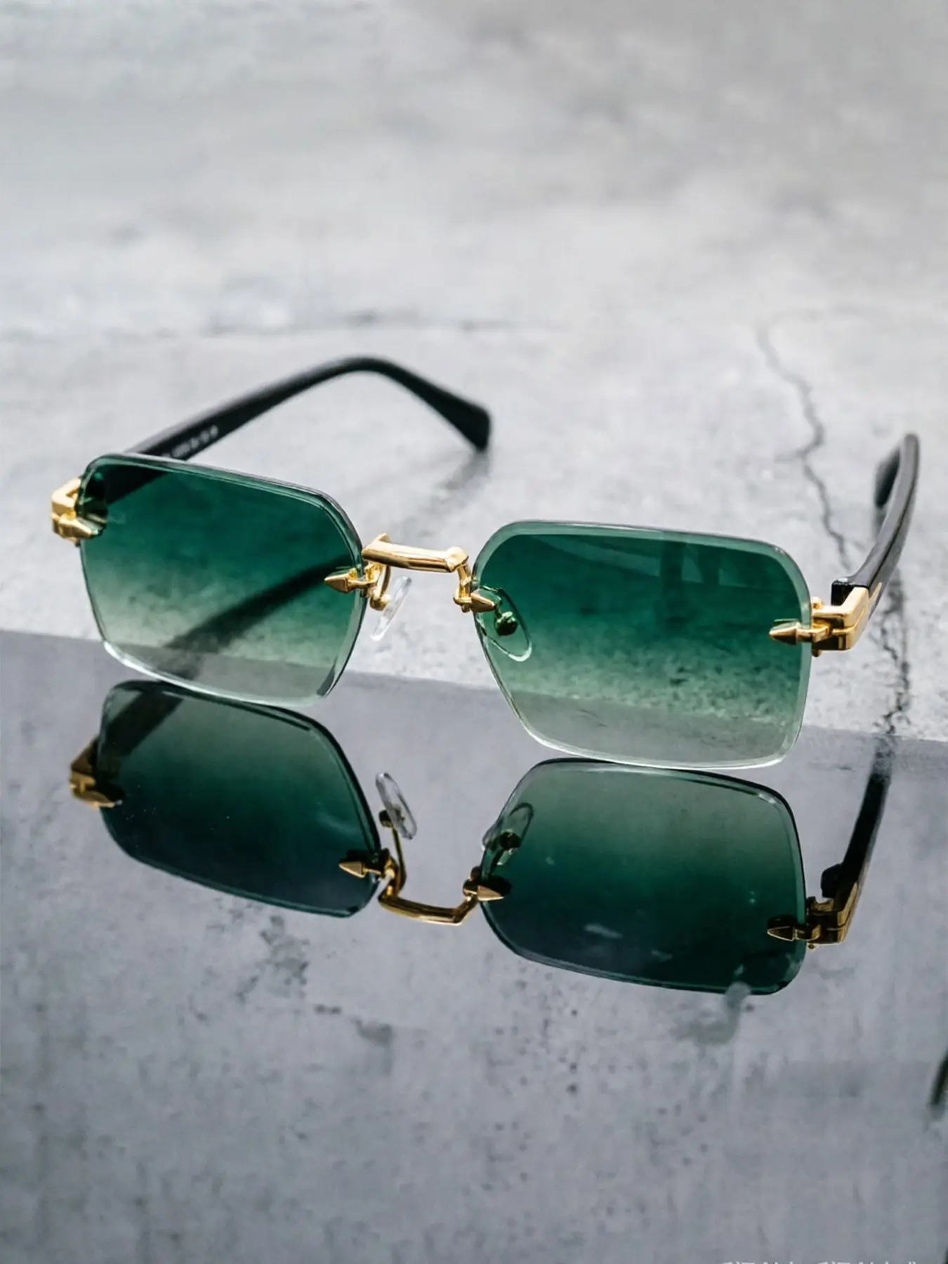 Trendy Square Frameless Fashion Glasses, Unisex Lightweight PC Lenses Eyewear for Daily Wear & Parties, Stylish Glasses, Trendy Shades, Street Style Shades