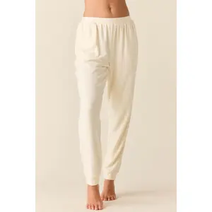 Kelly Cloud Fleece Jogger in Meringue