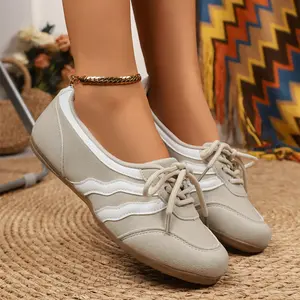 Womens Casual Trainers Lightweight Walking Shoes Breathable Lace Up Flats Comfortable Wavy Stripe Design for Travel Outdoor Activities