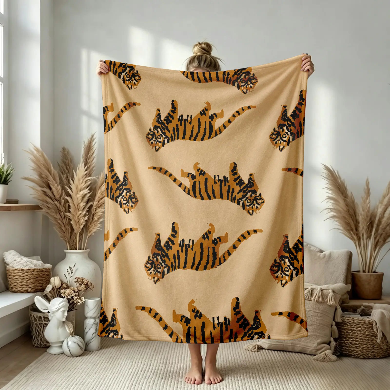 1 Vintage Nordic-Style Tiger Print Flannel Blanket - Warm Soft Lightweight Flannel Blanket Throw, All-Season Textile - Suitable for Picnics, Camping, Bed Cover Use,  plush portable cover nap blanket cozy sofa car throw blanket office home men gift