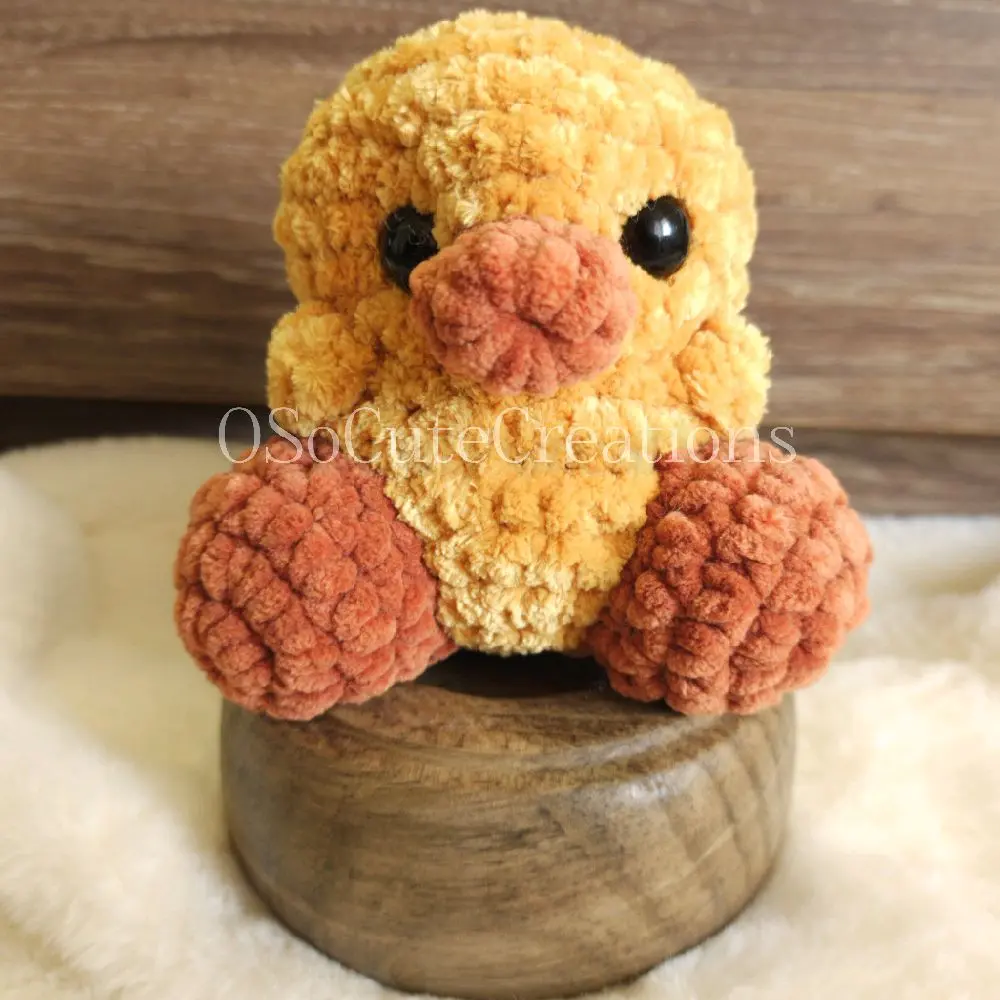 Handmade Crochet Duck Plushie, Collectible Handmade Gifts for Entertainment Enthusiasts