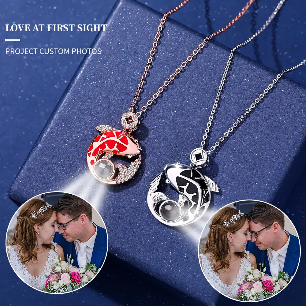 Couple's Lucky Koi Projector Necklace Set - Unisex Alloy Chain Jewelry, Custom Photo Projection, Personalized Epoxy Design, 100-Language Message, Micro-Engraving Technology Pendant, Customizable Daily Wear Love Jewelry (Contact Us for Custom Content)