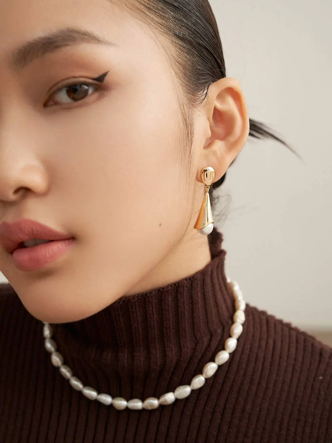 Bella Earrings