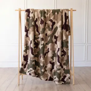 GREEN CAMO BLANKET