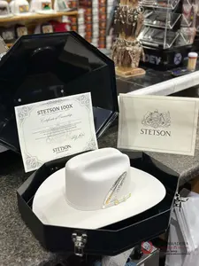 Stetson Classic Cowboy Hat El Presidente 100X White Copa Chica Handcrafted Felted Castor Leather with Gold Three-Piece Buckle