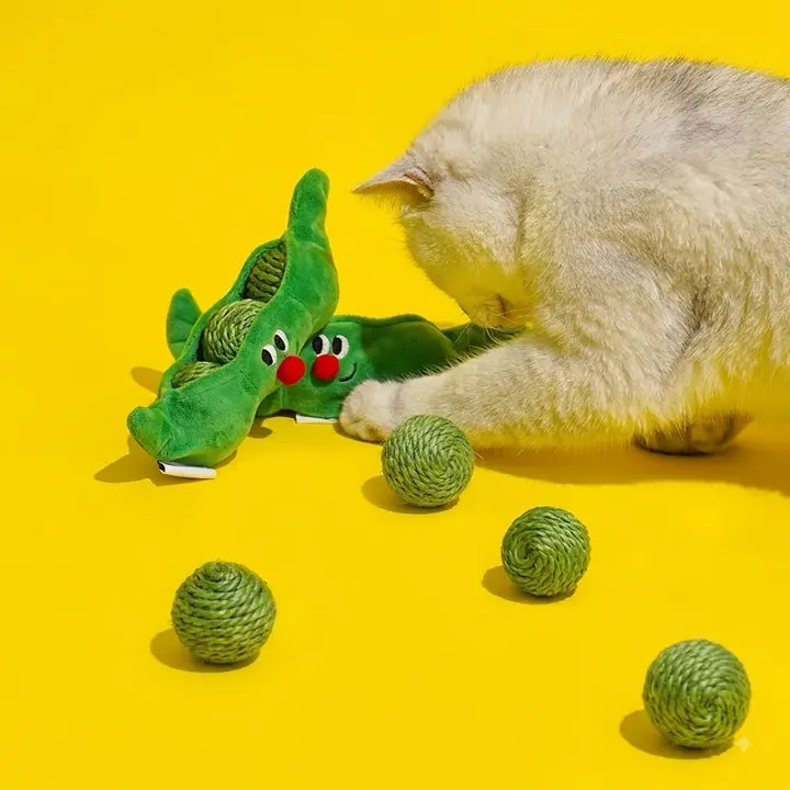 Meowary Pea Pod Cat Toy for Interactive Playtime