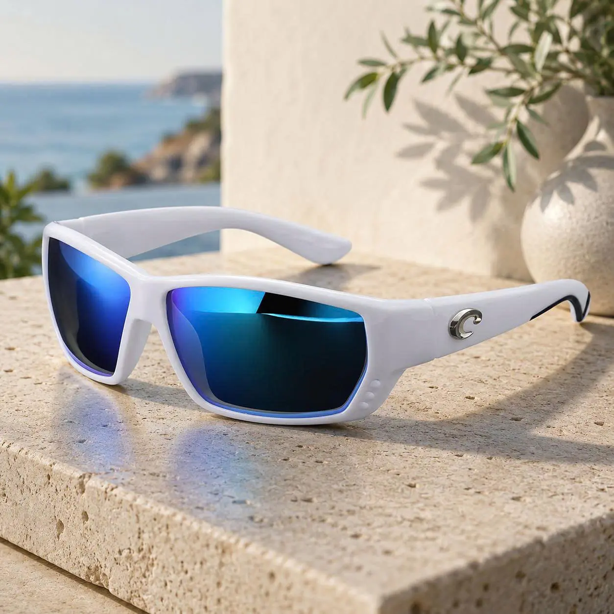 Men's Polarized UV400 Sunglasses - Lightweight Shades for Beach, Travel Use