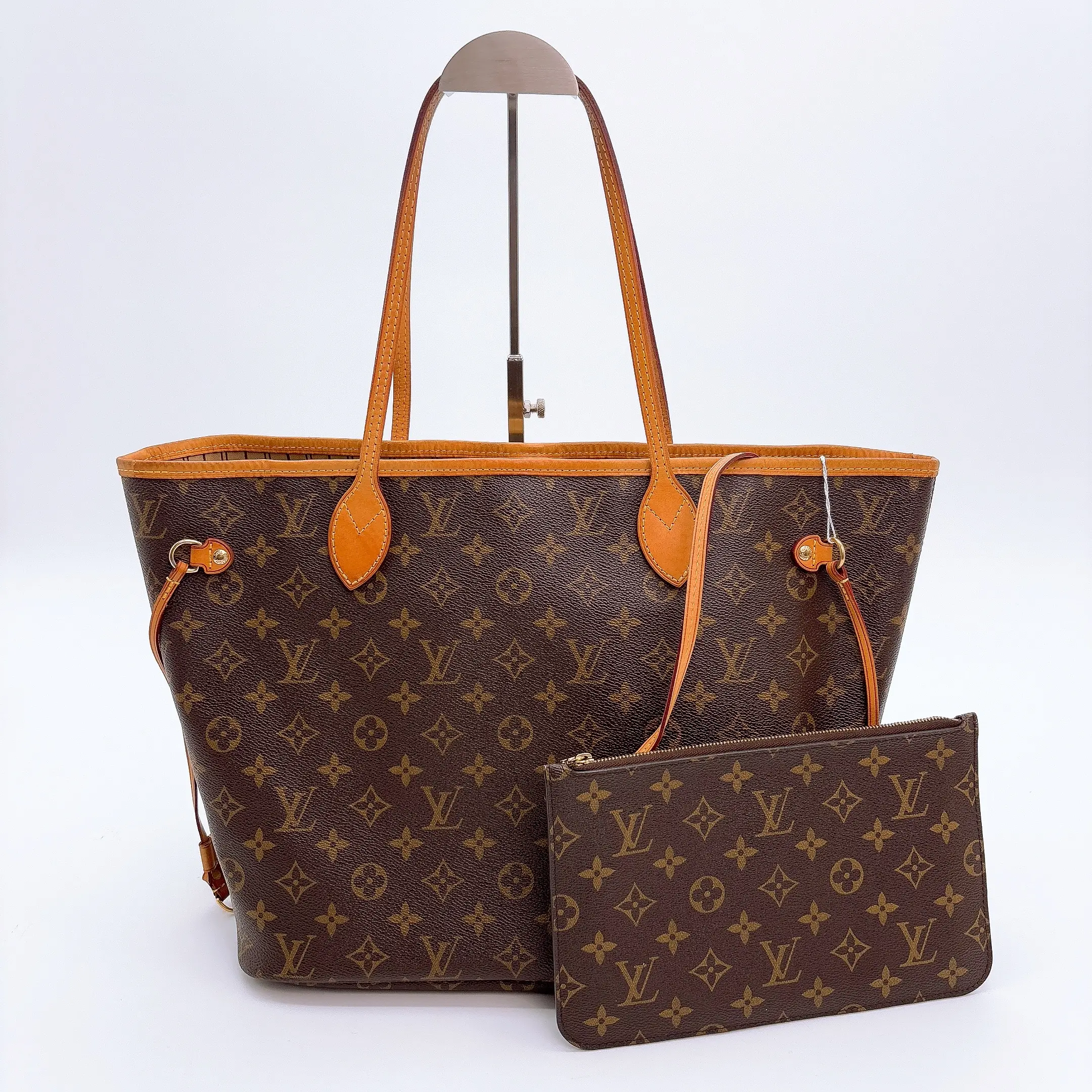 Pre-owned Louis Vuitton Monogram Neverfull MM