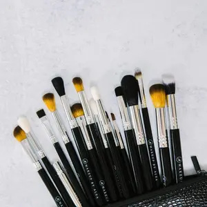 18pc Blending Brush Set In A Bag