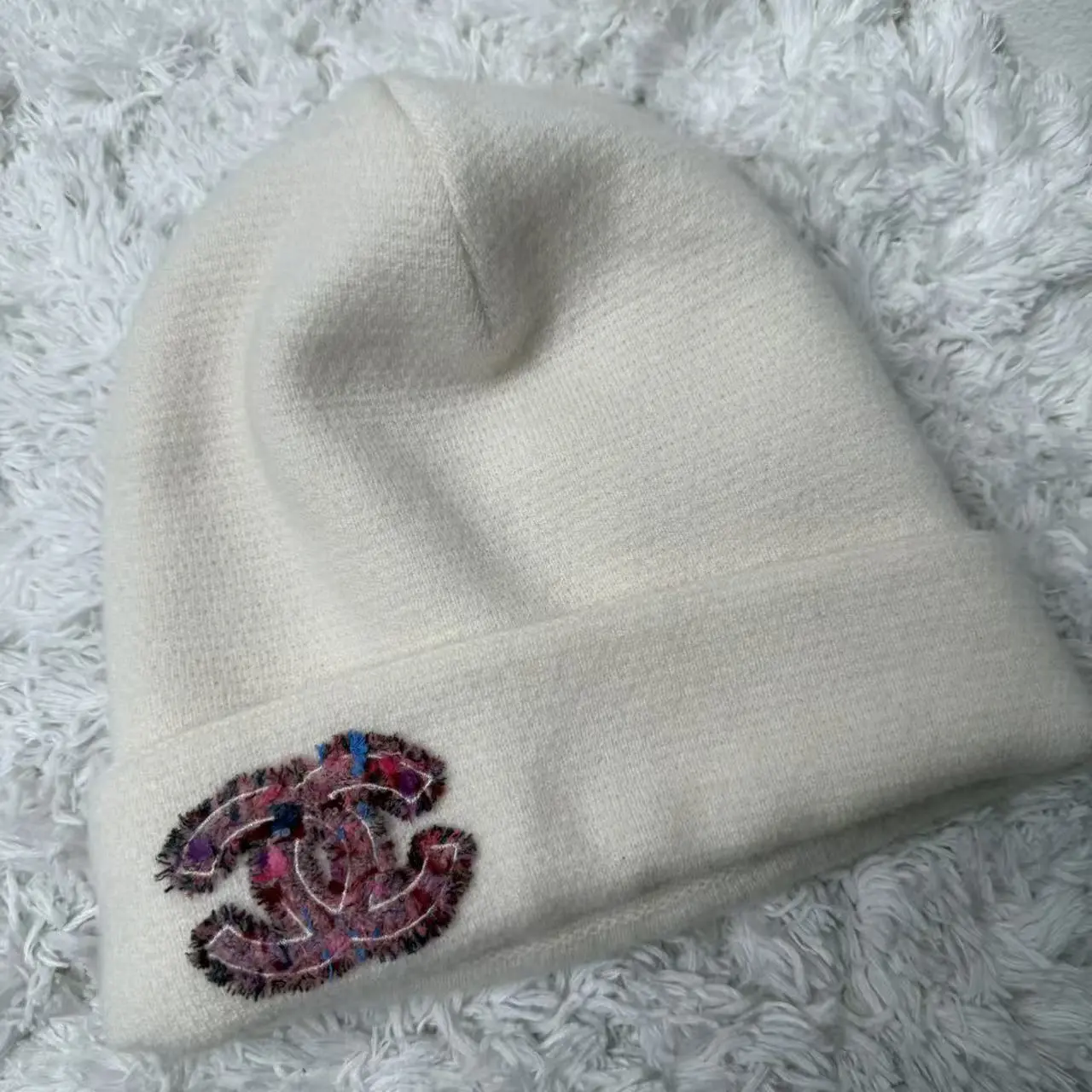 Pre-owned CHANEL Cashmere Bag Accessories CC Tweed Patch Beanie, Bag Accessory for Luggage & Bags