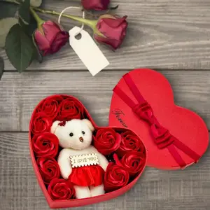 Artificial Rose Themed Gift Box, Wedding, Festival, Graduation, Proposal Decorations, Heart Shaped Rose Box with Bear Doll, Gift for Girlfriend Wife, Party Supplies for Birthday Wedding Anniversary, Decor, New Year, Christmas Gifts