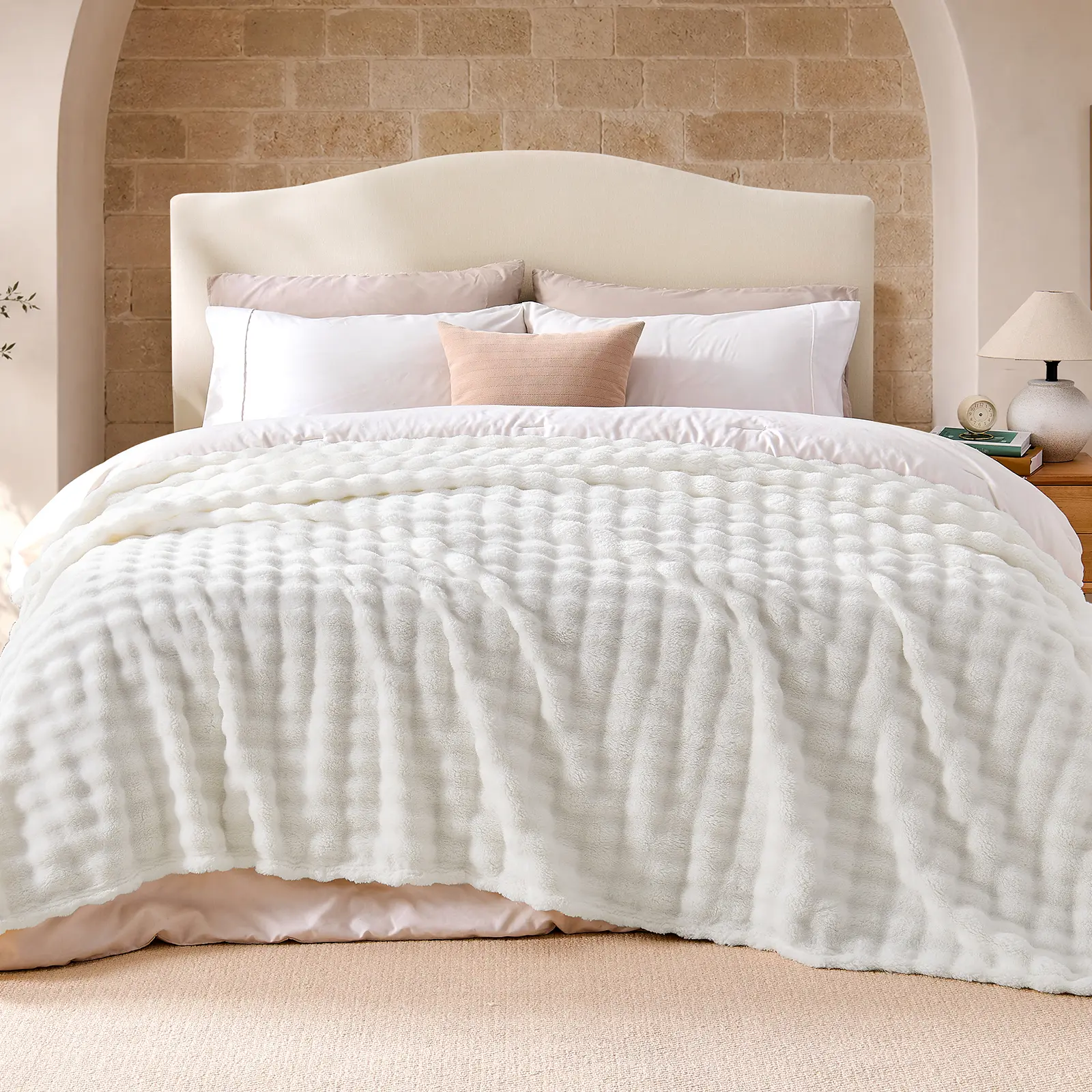 【Back to School】3D Bubble Fleece Lotus Karen Blanket, Fade-Resistant, Fuzzy Soft, Lightweight All-Season Decorative Sofa Throw for Adults, White Home Room Decor, Luxury Gift for Women, the blanket