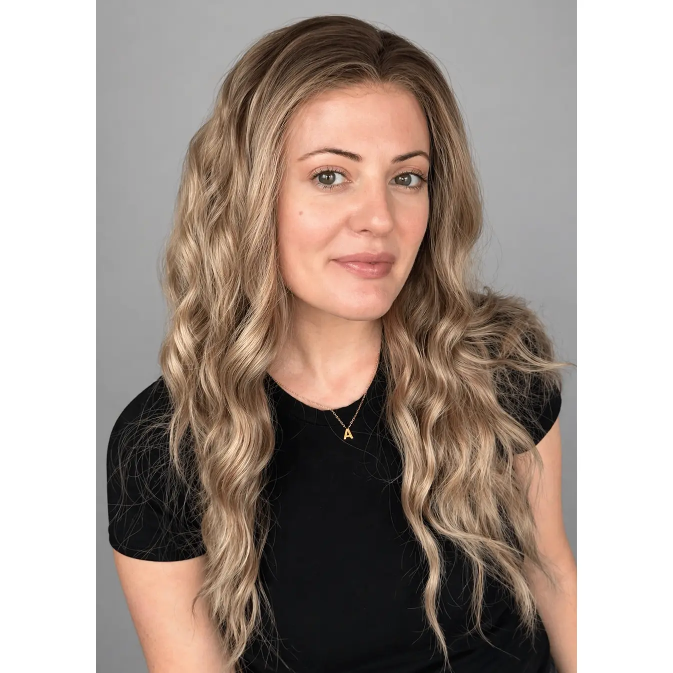 CARKIRA Cora Synthetic Lace Wig, Blushroom Beige 22-Inch Body Wave 13x4 Lace Front, Glueless Pre-Cut Natural Hairline, Heat-Friendly Glueless Frontal Wigs, Synthetic Lace Wigs