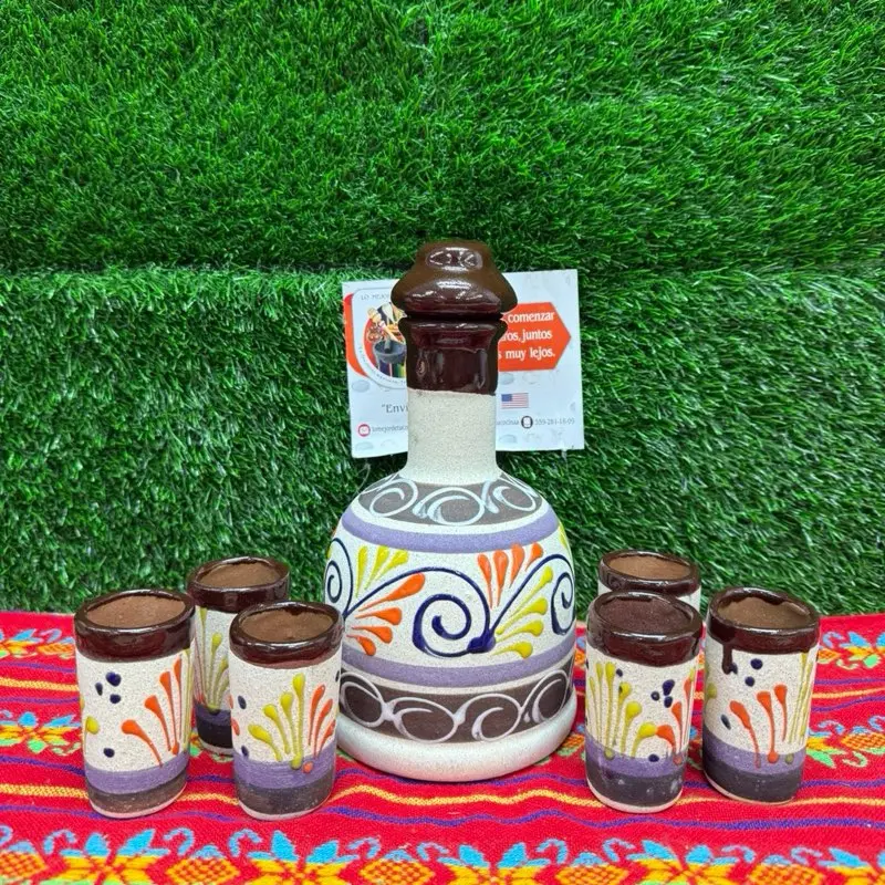 Tequilera Bottle Shots of Engove Café Completo Set.