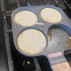 Non-stick Hole Design Egg Frying Pan, 4 Hole Skillet with Handle, Small Egg Fry Pan 3-in-1 Divided Grill Pan, Wooden Handle Stone Omelet Non-stick Cookware, Breakfast Pancake Pan, Kitchen Gadgets for Gas and Induction Cooktops gas stove
