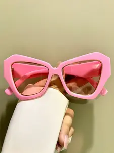 Irregular Large Frame Cat Eye Glasses, Fashion Trend Decorative Eyeglasses for Men and Women, Metal Hinges