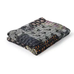 HomeRoots 516591 Knitted Cotton Patchwork Throw Blanket, Gray