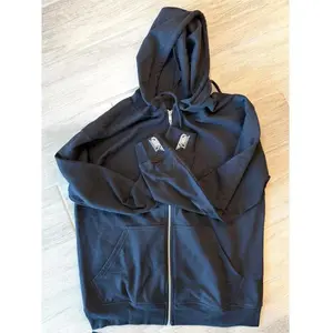 Eagle Outline Sweater - Premium Cotton Zip-Up with Minimalist Eagle Graphic for Versatile Styling