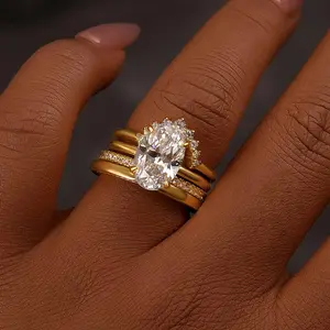 Maxine CZ 4.0ct Oval Cut 4PC Golden Engagement Ring Set, Bridal Ring Set In Sterling Silver, 5A Cubic Zirconia Women's Ring Jewelry,Wedding Ring Set for Daily,Travel,Proposal,Birthday,Anniversary