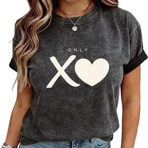 Stylish Washed XO Heart Shirt – Romantic Gift for Loved Ones