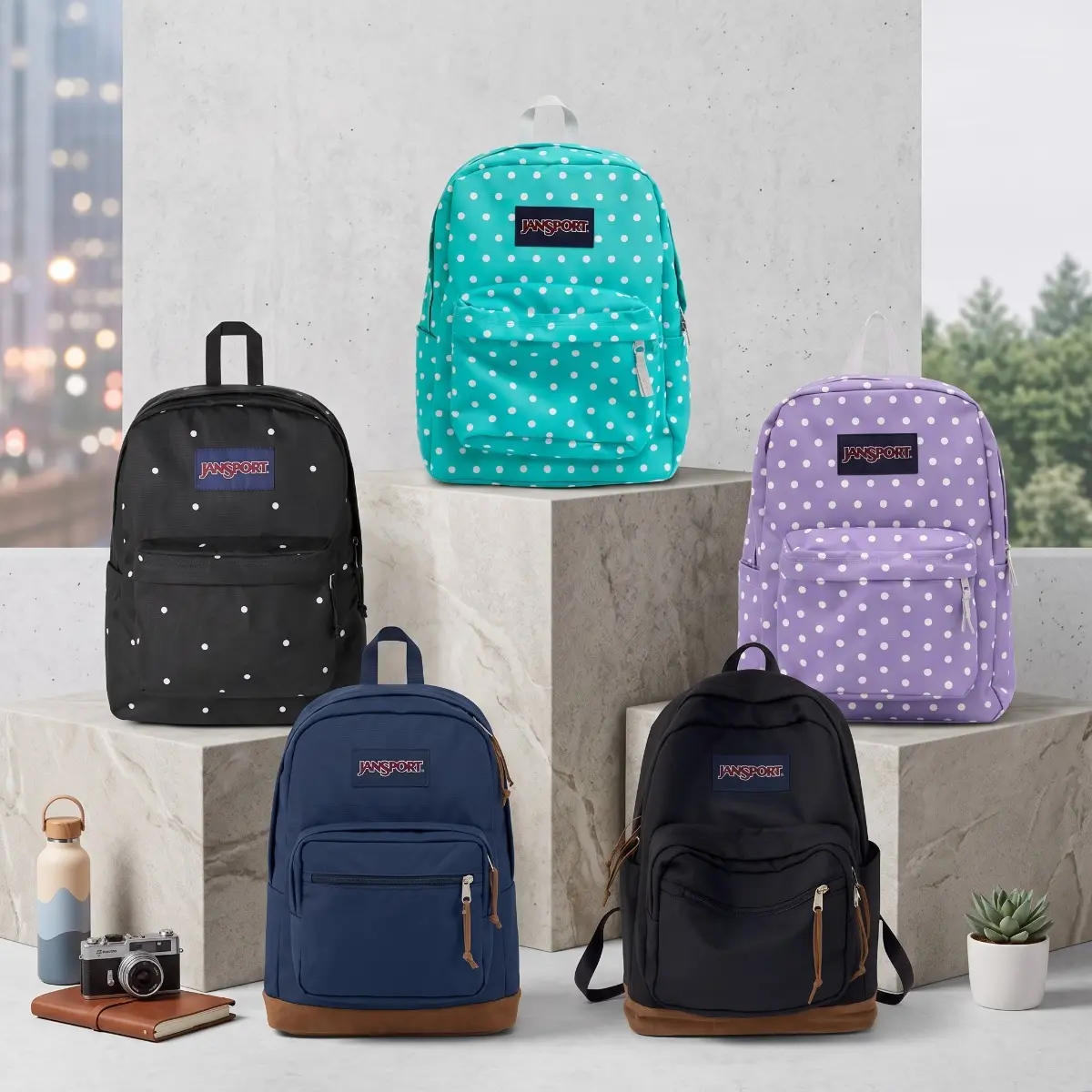 JanSport SuperBreak One Backpack - Durable, Lightweight Bookbag with 1 Main Compartment, Front Utility Pocket with Built-in Organizer, Premium School Travel Daypack, Black