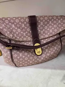 Pre-owned Louis Vuitton Leather Shoulder Bags Preloved LV Denim shoulder bag