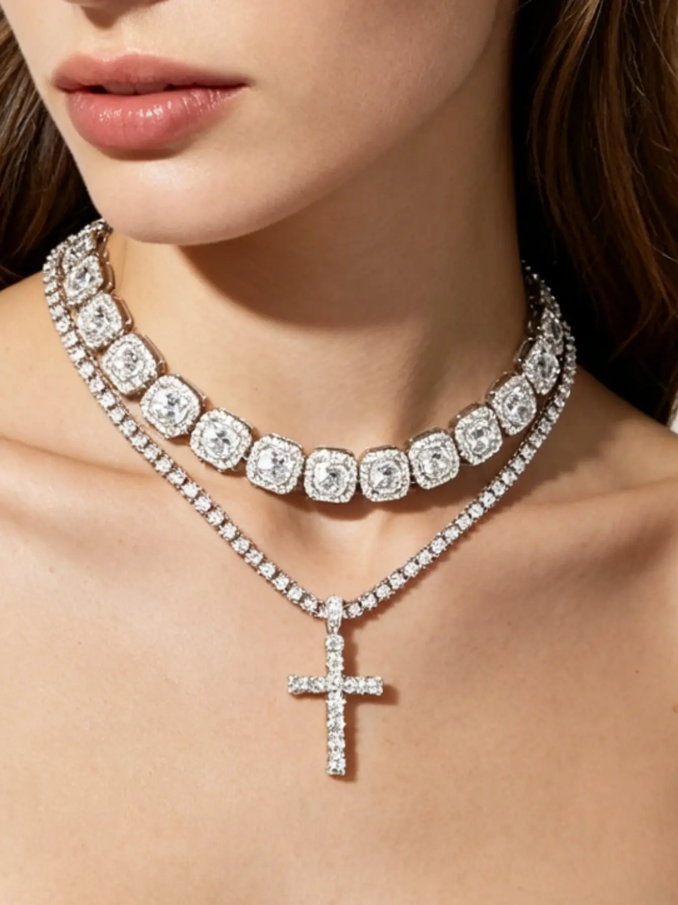 Fashionable and simple Glitter cross pendant with square diamond Cuban chain set, moissanite European and American hip-hop style necklace pendant, gold and silver chain necklace, ice diamond tennis festival necklace jewelry set, Fashion chain decorated