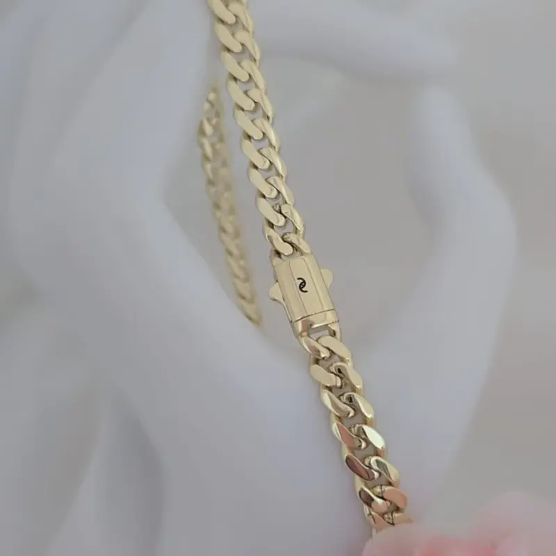 Yoan Jewelry Gold-Plated Unisex Bracelet with Square Clasp, Non-Natural Crystal Jewelry for Daily Wear