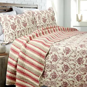 French Medallion Red Scalloped Edge Cotton 3-piece Reversible Quilt Bedding Set