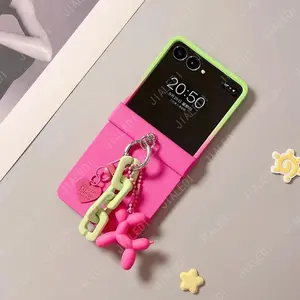 Cute Dog Bracelet Chain Gradient Hinge Phone case For Samsung Galaxy Z Flip 7 6 5 4 3 flip5 zflip7 Cover