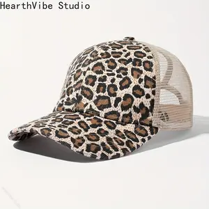 A Women'S Sexy Leopard Print Baseball Cap with a Ponytail Is Perfect for Street Outdoor Leisure