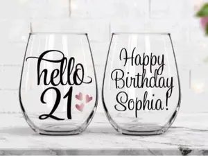 21st Birthday Gift, Gift for 21st Birthday, 21st Birthday Gift for Her Personalized, Gift for 21 year old Girl, 21st Birthday Wine Glass