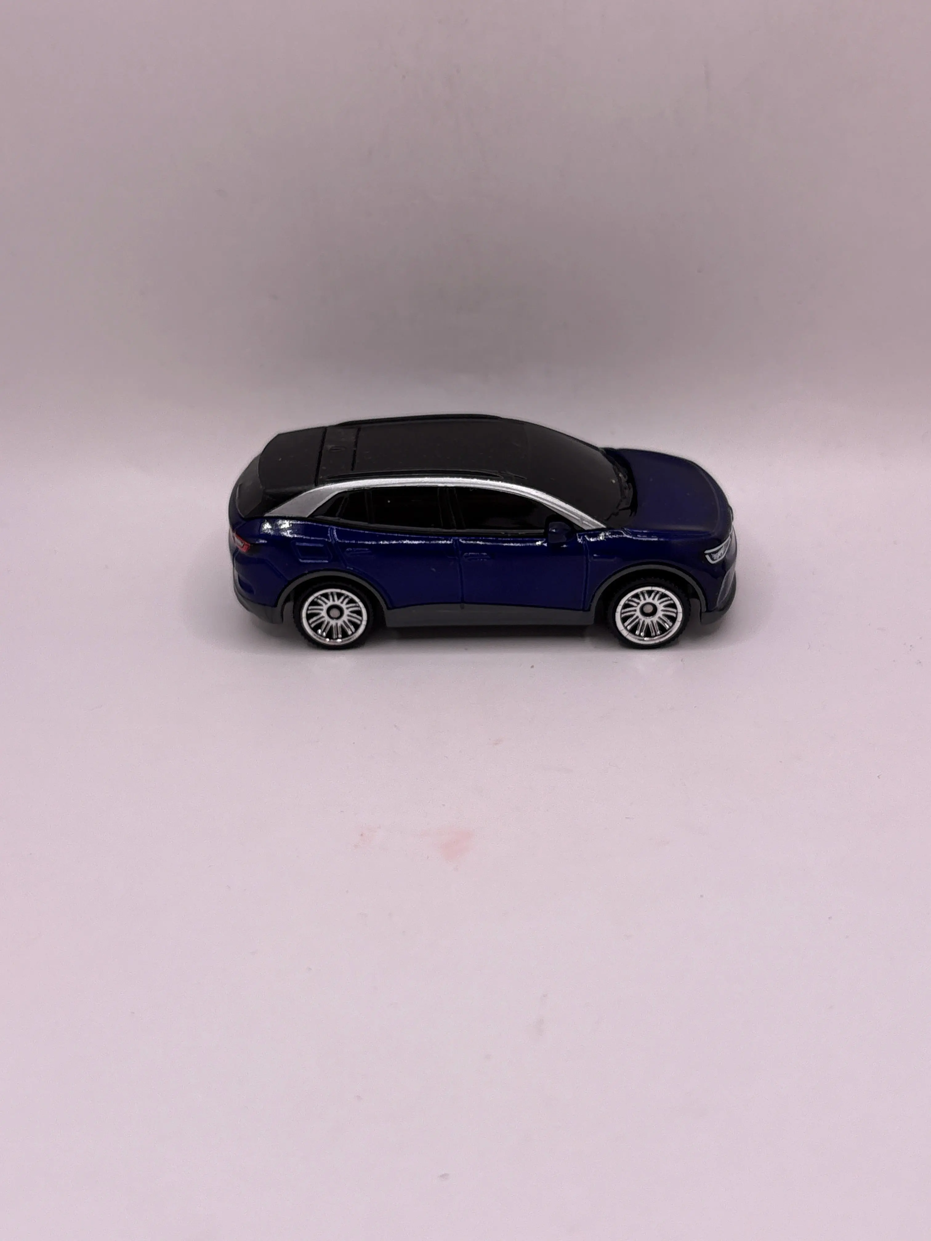 Matchbox Volkswagen Electric Vehicle 4 Diecast
