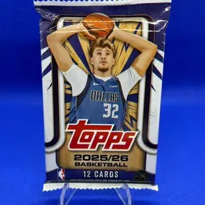 NEW 2025-26 Topps Basketball HOBBY Singles Pack of 12 Cards!