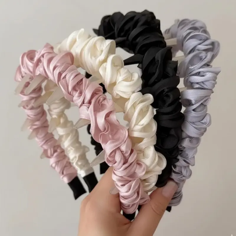 Ruched comb