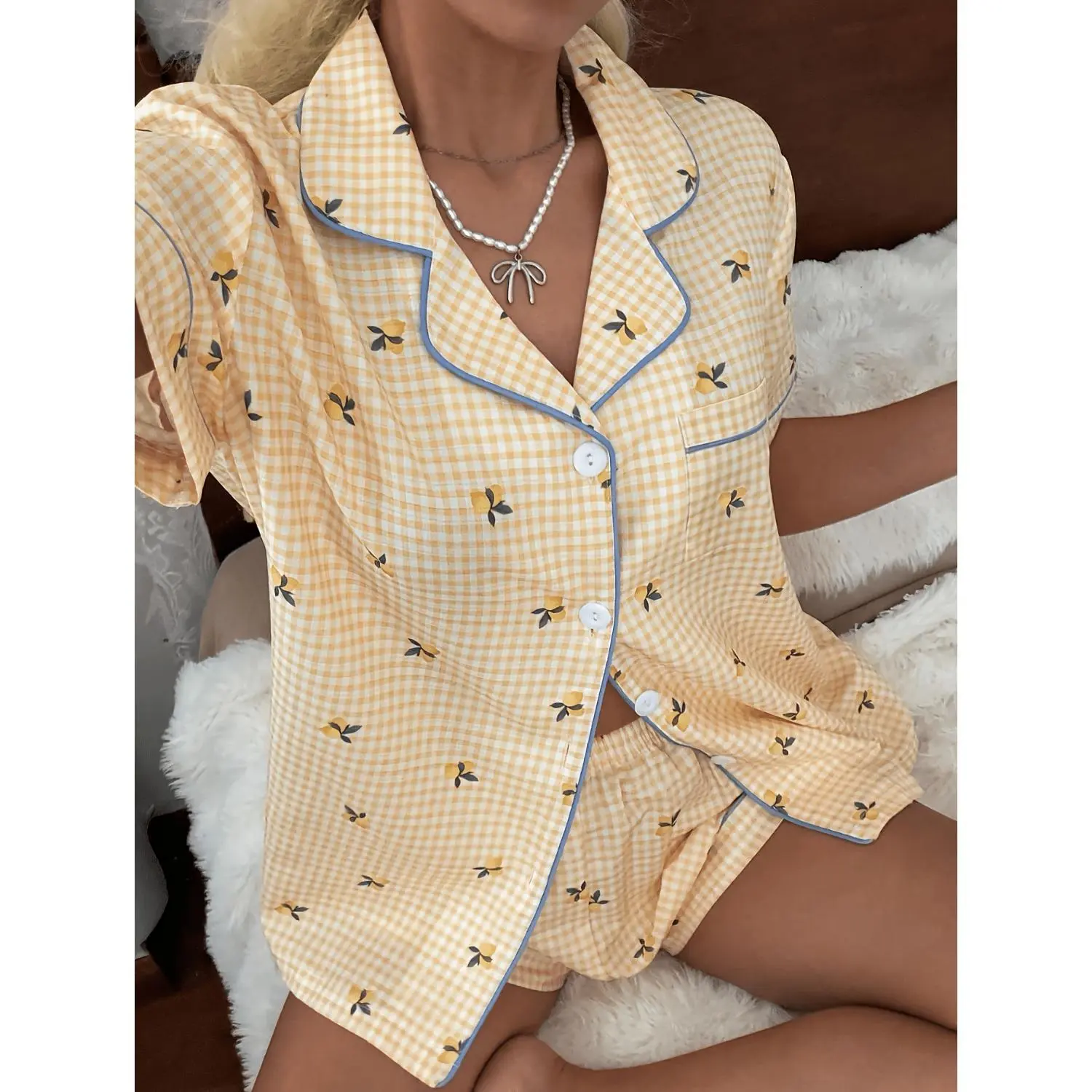 Fresh Lemon Print Short Sleeve and Shorts Women's Pajama Set