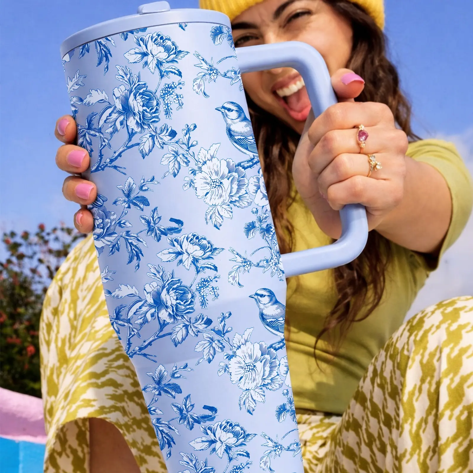 40oz insulated mug, Insulated Travel Drinkware, leak proof lid, stainless steel travel tumbler for hot and cold drinks, keeps hot 12 H/cold 24 H, reusable durable, gift for women men, daily use, blue floral bird pattern