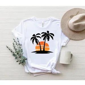 Men's tropical sunset with palm trees Graphic T-Shirt - Short Sleeve Crew Neck Regular Fit Casual Wear | Soft & Breathable Fabric, Durable Print, Everyday Comfort, Machine Washable, minimalist and tropical beach or summer vacation setting