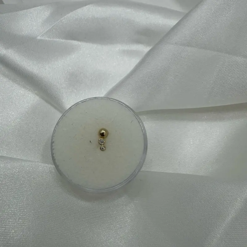 Piercing de cartilago 14k