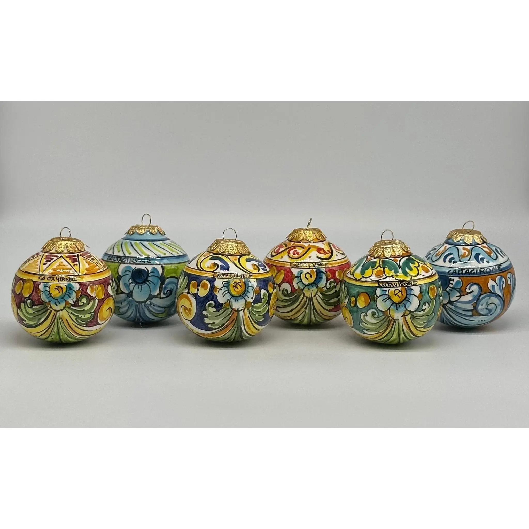 Hand-decorated 8cm diameter Caltagirone ceramic Christmas ball in various colours