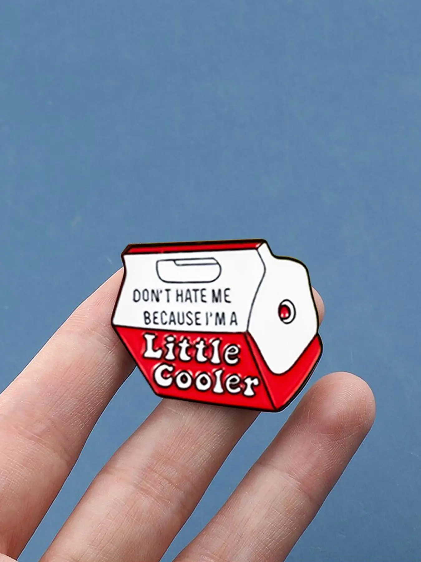 Unisex Cute Milk Design Brooch, Novelty Trendy Creative Clothes Brooch, Chic Clothes Accessories, Fashion Accessory for Daily & Party Decor, Jewelry