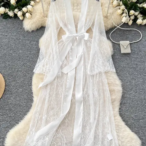 Women's Long Robe and Belt Transparent Sexy Lace Dress, Floral Pattern, Fitted Style, All Seasons, Floral Lace Nightdress