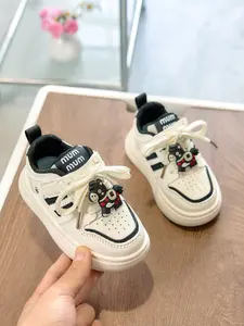Cartoon Board Shoes with Velcro Anti-Slip Thick Sole, Cute Baby Daily Wear, Versatile and Comfortable Kids Footwear