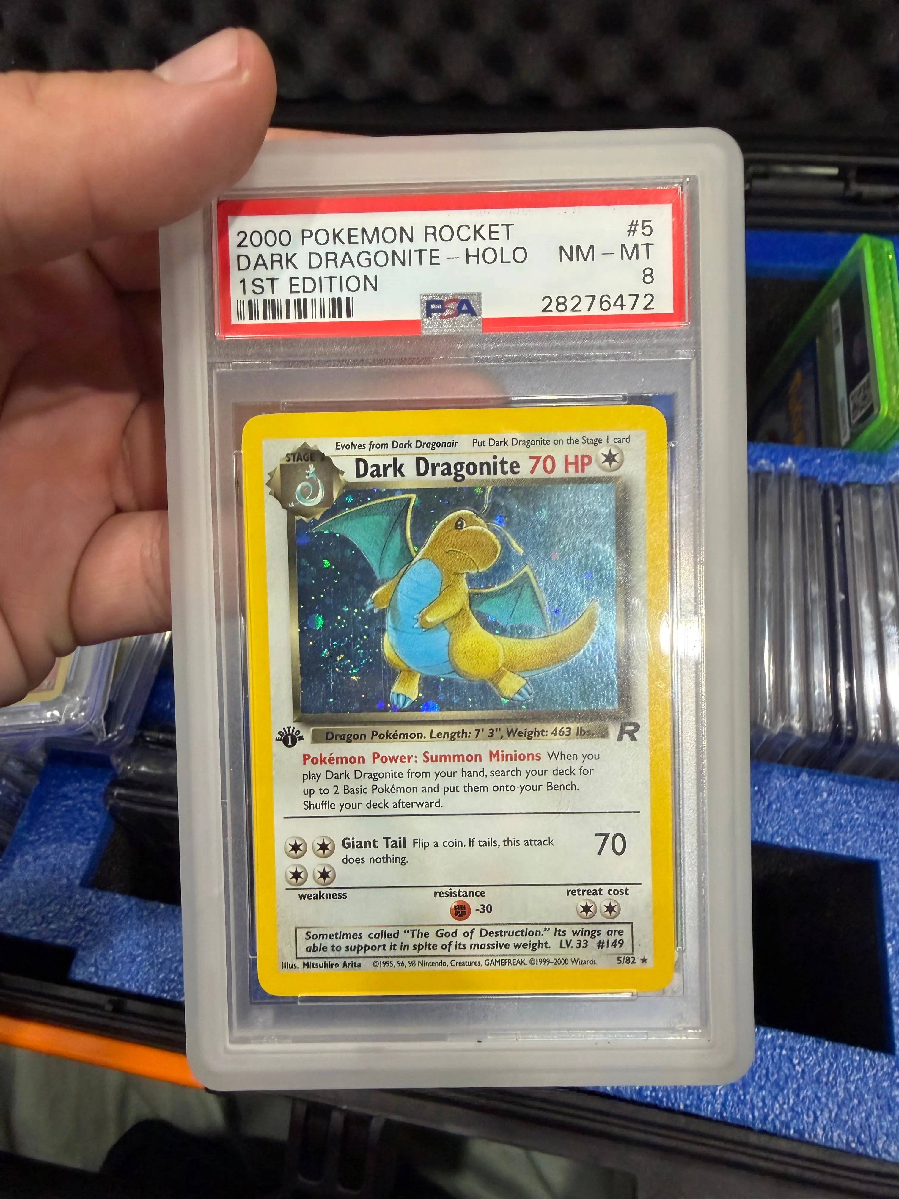 Dark Dragonite 1st ed holo - PSA 8