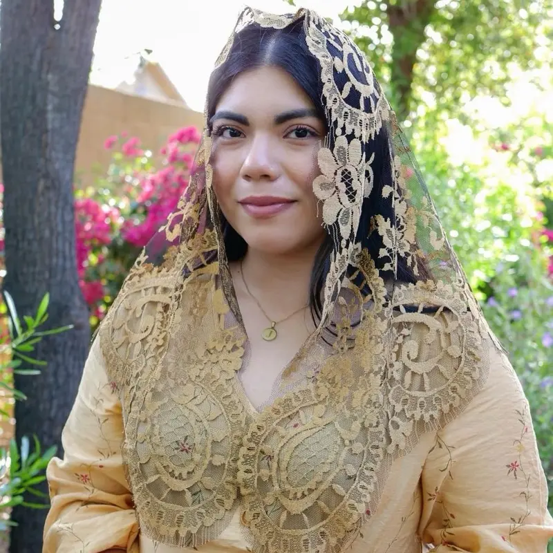 Authentic Spanish Leavers Veils, Vintage Mantilla Scarves for Church Traditions