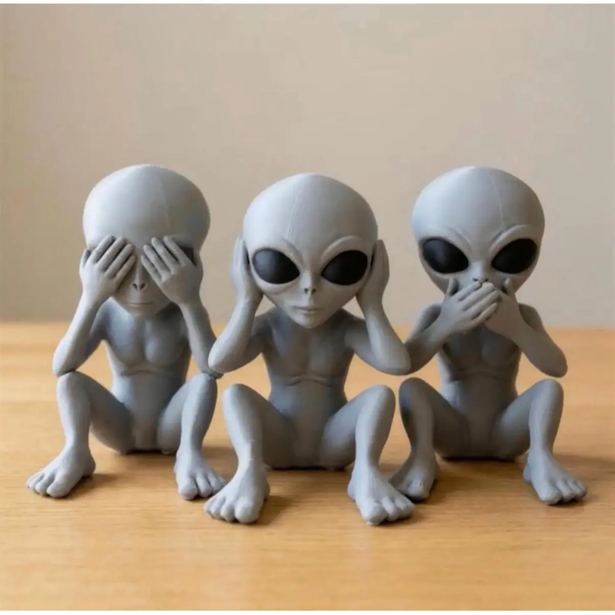 Alien Figurines - Set of 3 Alien Statues with Unique Poses for Home Decor and Collectors